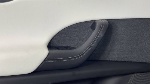 2022 Tesla Model X - Images - 22