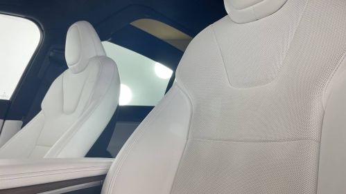 2022 Tesla Model X - Images - 23