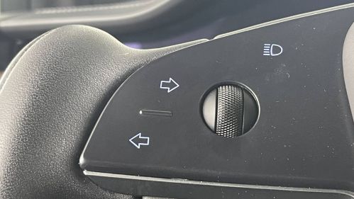 2022 Tesla Model X - Images - 25