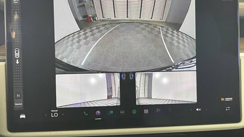 2022 Tesla Model X - Images - 27