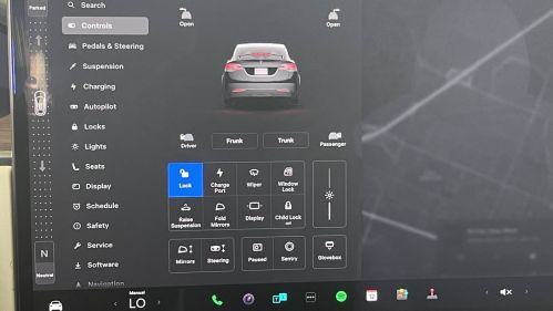 2022 Tesla Model X - Images - 31