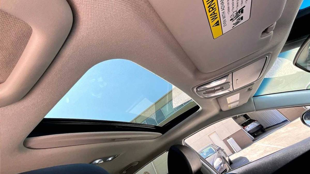 2022 Kia NIRO EV - Images - 22