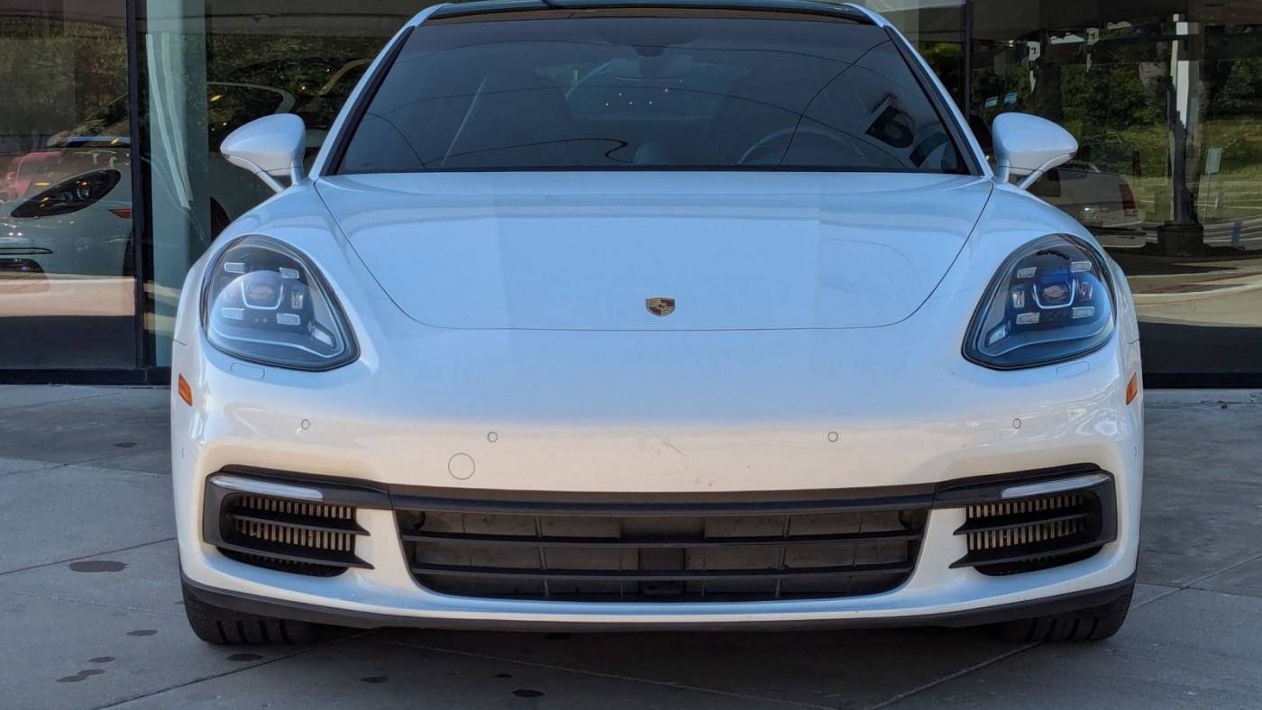 2019 Porsche Panamera WP0AE2A77KL123289
