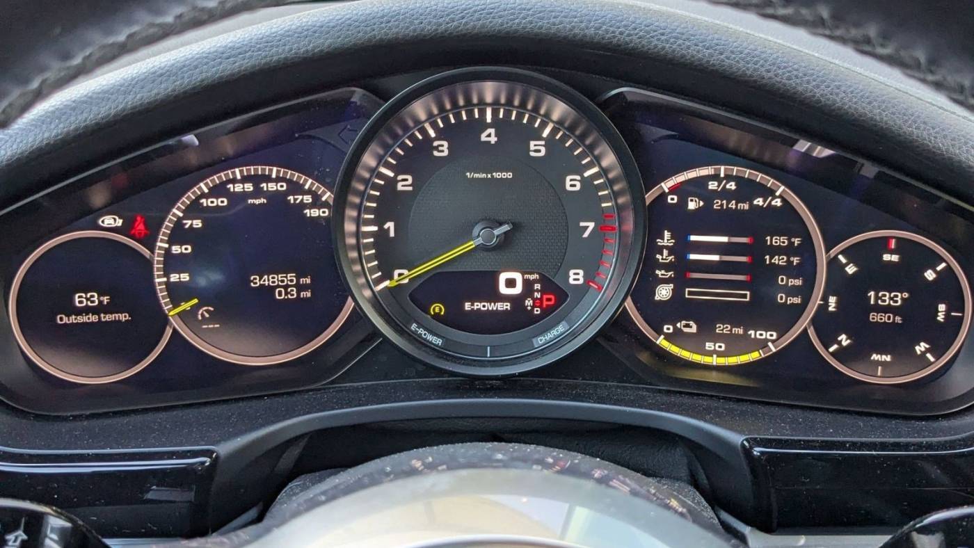 2019 Porsche Panamera WP0AE2A77KL123289