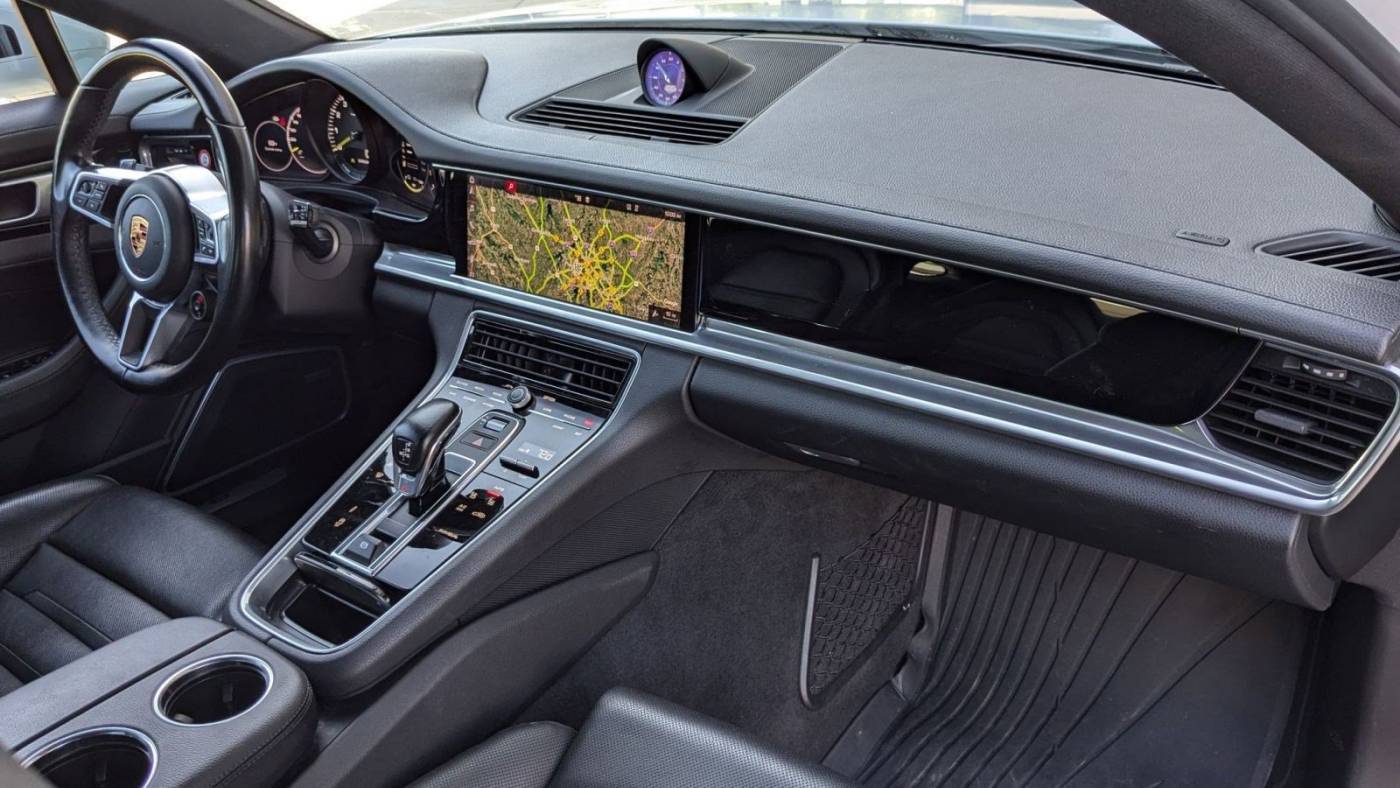 2019 Porsche Panamera WP0AE2A77KL123289