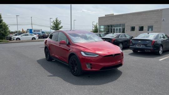 2020 Tesla Model X 5YJXCAE46LF238903