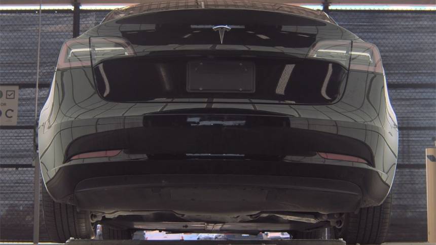 2023 Tesla Model 3 5YJ3E1EA9PF428277
