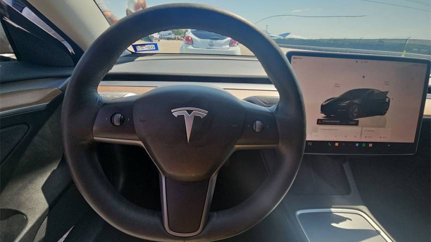 2023 Tesla Model 3 5YJ3E1EA9PF428277