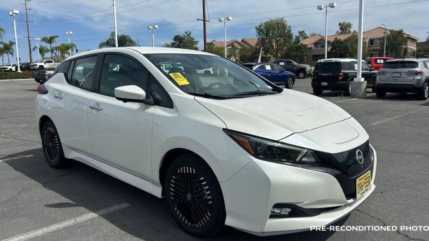 2023 Nissan LEAF - Images - 4