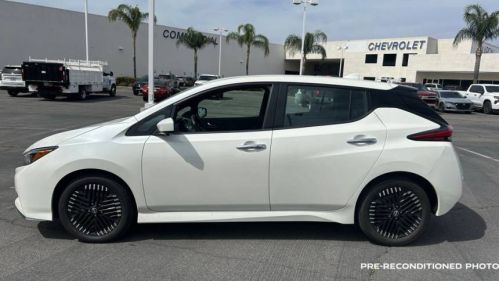 2023 Nissan LEAF - Images - 8