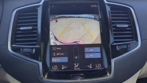 2020 Volvo XC90 - Images - 15