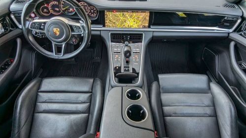 2019 Porsche Panamera WP0AE2A77KL123289