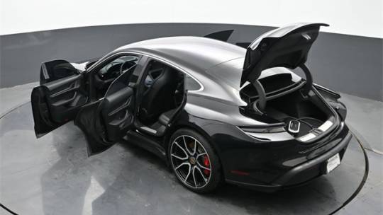 2024 Porsche Taycan WP0AB2Y16RSA35301