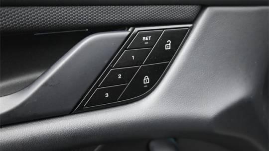 2024 Porsche Taycan WP0AB2Y16RSA35301