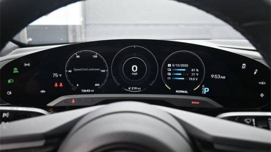 2024 Porsche Taycan WP0AB2Y16RSA35301