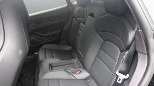 2024 Porsche Taycan WP0AB2Y16RSA35301
