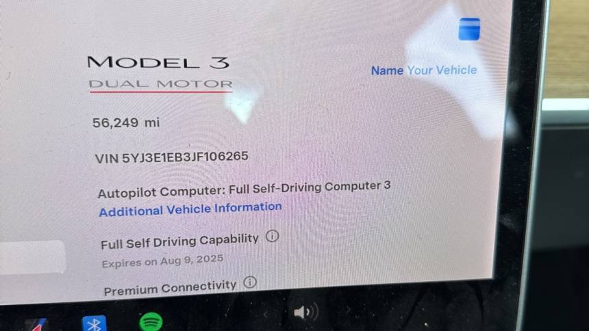 2018 Tesla Model 3 5YJ3E1EB3JF106265