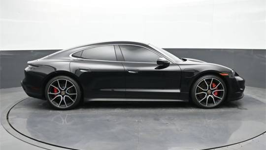 2024 Porsche Taycan WP0AB2Y16RSA35301
