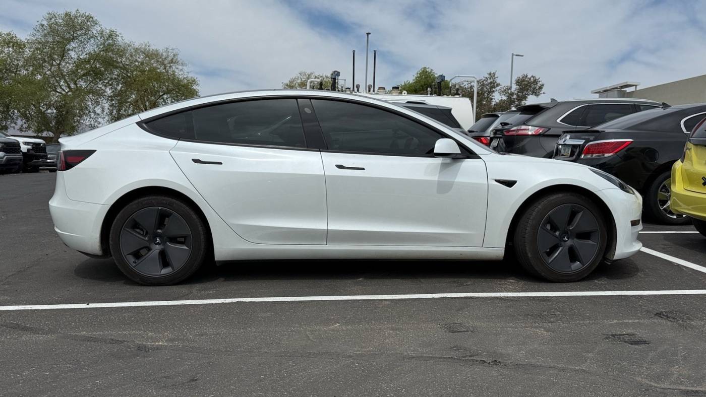2023 Tesla Model 3 5YJ3E1EA9PF611288