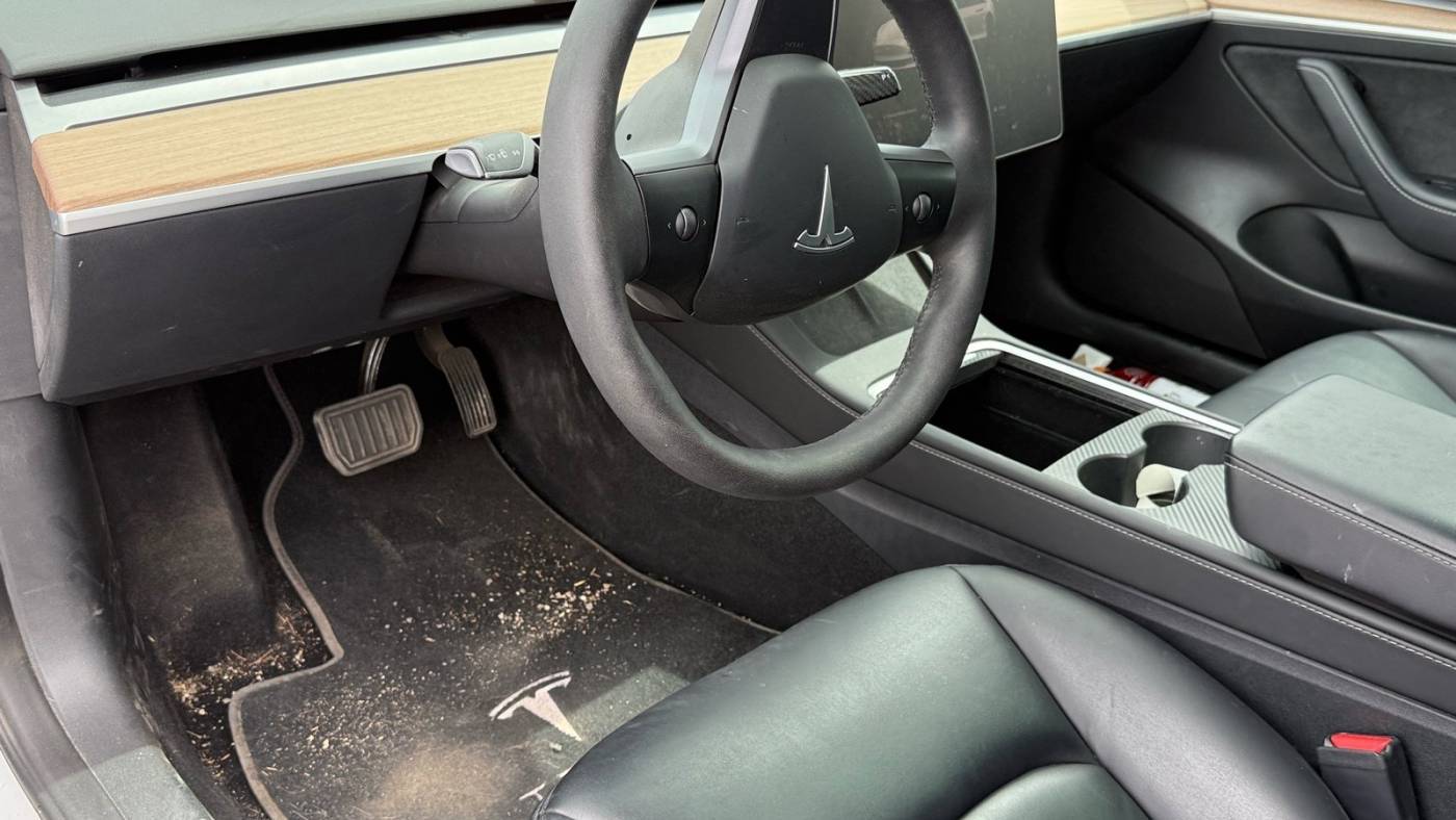 2023 Tesla Model 3 5YJ3E1EA9PF611288