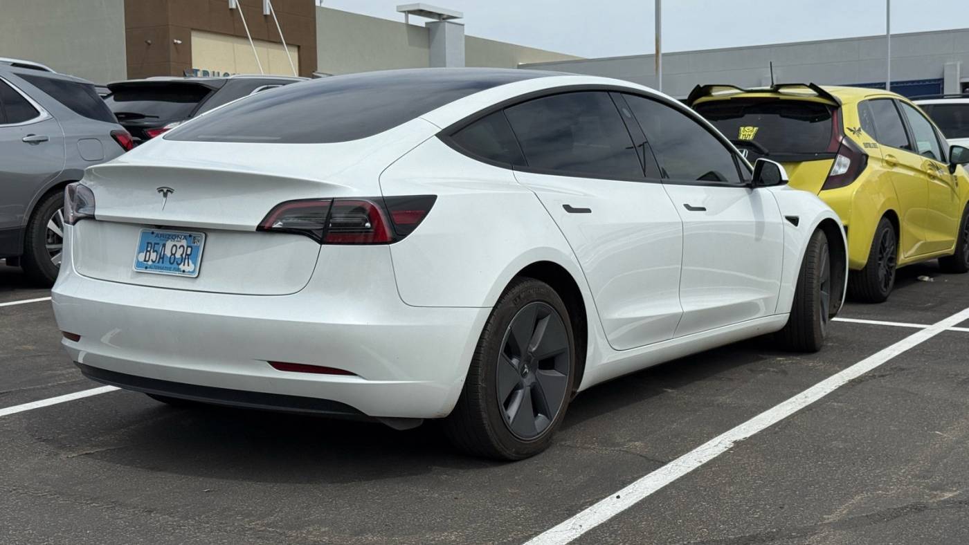 2023 Tesla Model 3 5YJ3E1EA9PF611288