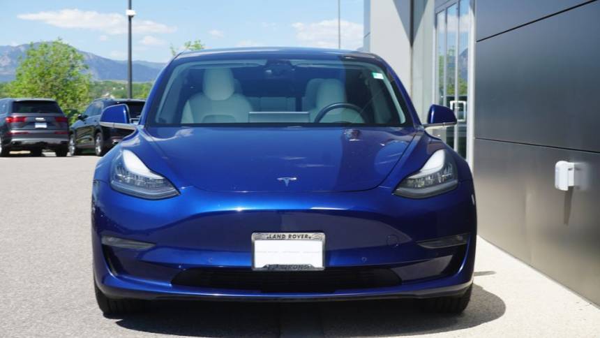 2020 Tesla Model 3 - Images - 5