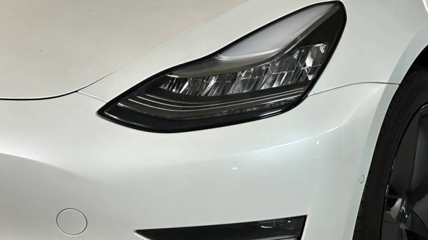2020 Tesla Model 3 - Images - 4