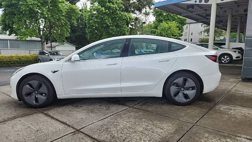 2019 Tesla Model 3 - Images - 8