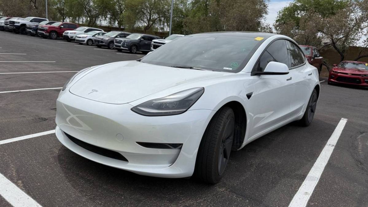 2023 Tesla Model 3 - Images - 6