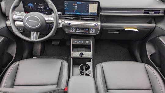 2025 Hyundai Kona Electric - Images - 14