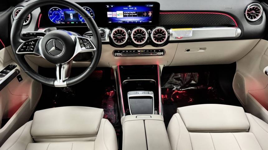 2024 Mercedes EQB - Images - 29