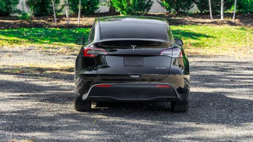 2023 Tesla Model Y 7SAYGDEE0PA180988