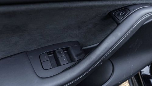 2023 Tesla Model Y 7SAYGDEE0PA180988