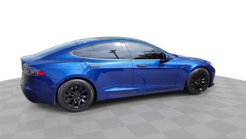 2020 Tesla Model S - Images - 14