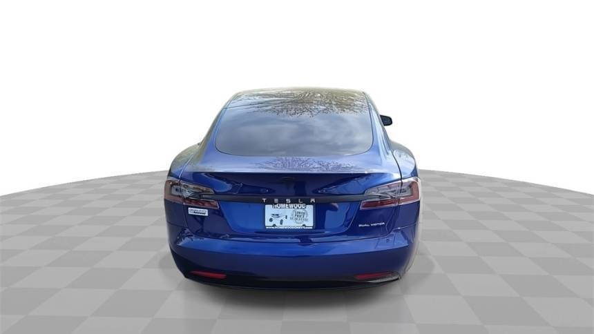 2020 Tesla Model S - Images - 21