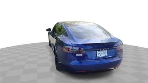 2020 Tesla Model S - Images - 23