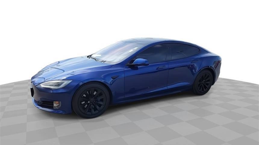 2020 Tesla Model S - Images - 35