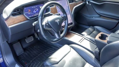 2020 Tesla Model S - Images - 41