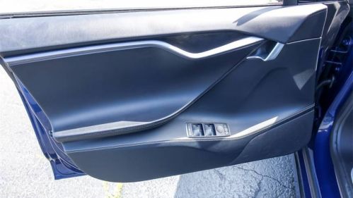 2020 Tesla Model S - Images - 57