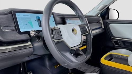 2023 Rivian R1S - Images - 9
