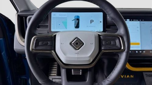 2023 Rivian R1S - Images - 12
