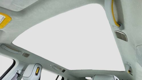 2023 Rivian R1S - Images - 16