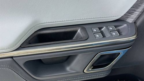 2023 Rivian R1S - Images - 23