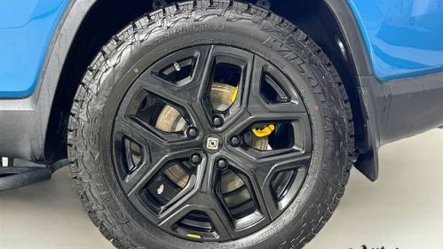 2023 Rivian R1S - Images - 40