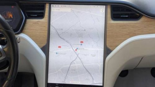2018 Tesla Model S - Images - 11