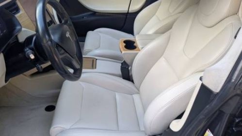 2018 Tesla Model S - Images - 17