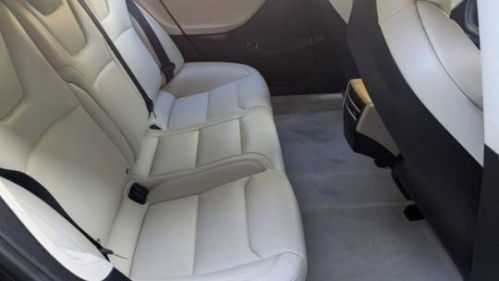 2018 Tesla Model S - Images - 21