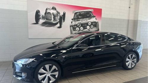 2021 Tesla Model S - Images - 1