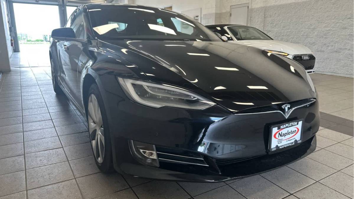 2021 Tesla Model S - Images - 5