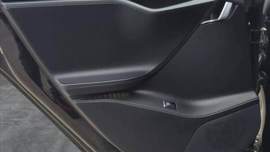 2018 Tesla Model S - Images - 16